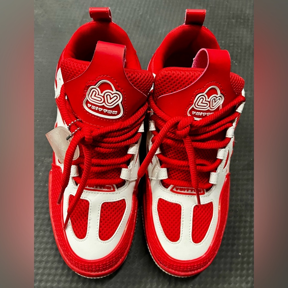 Louis Vuitton LV Skate Sneaker - Picture 2 of 7